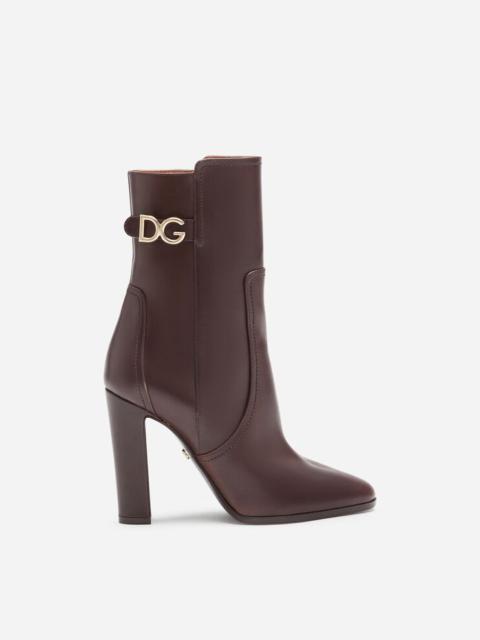 Ankle boots in cowhide with DG logo