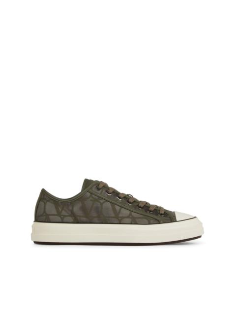 VLogo Signature canvas sneakers