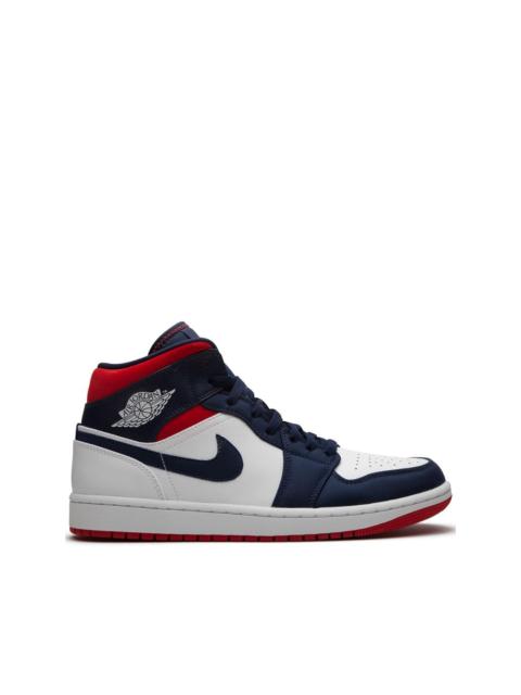 Air Jordan 1 Mid SE sneakers