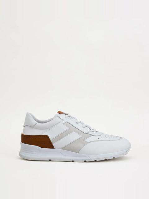 SNEAKERS IN LEATHER - WHITE