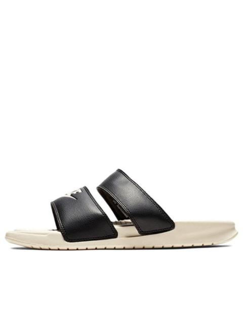 Nike (WMNS) 나이키 Benassi 듀오 울트라 슬라이드 '블랙 과바 얼음' 819717-004