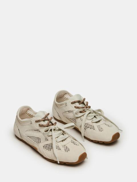 STEVE MADDEN AZIEL SNEAKER & SHOELACE BURGUNDY BUNDLE