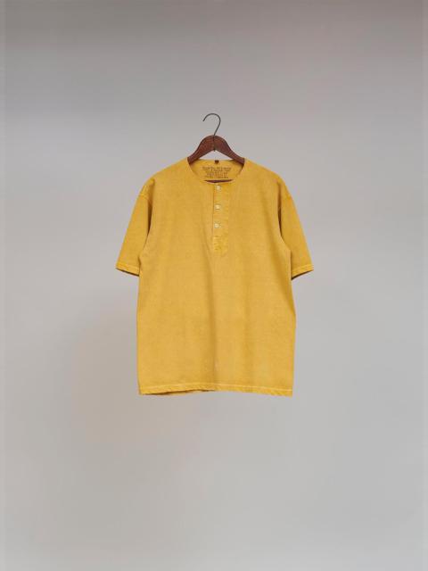 Nigel Cabourn 50's Henley Neck Shirt Pigment in Yellow