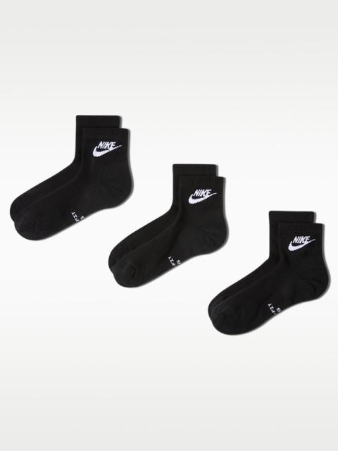 Nike Nike Everyday Elevated Ankle Socks (3 Pairs)