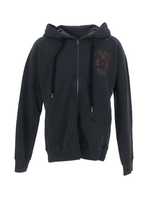 Men's sweatshirts: hooded or non-hooded