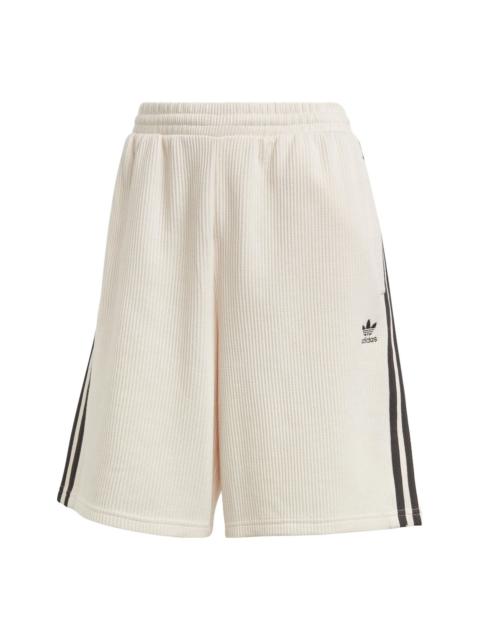 adidas (WMNS) 아디다스 버뮤다 쇼트 'Wonder White'IC5450