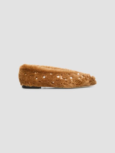 JIMMY CHOO Women's Imitation Pearl-Embellished Shearling Flats - Teddy Mix