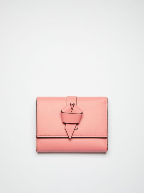 Acne Studios Musubi folded wallet - Salmon pink