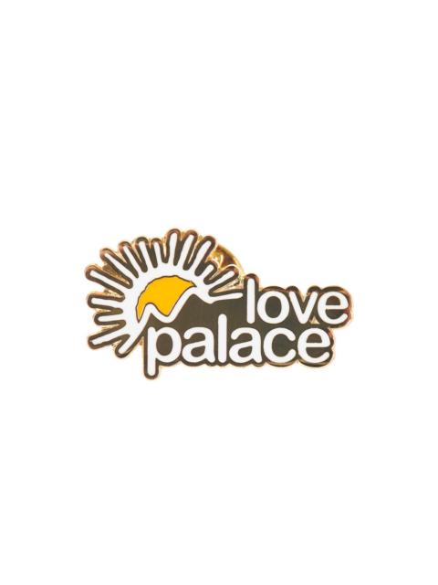 PALACE LOVE PALACE PIN BADGE WHITE / GOLD