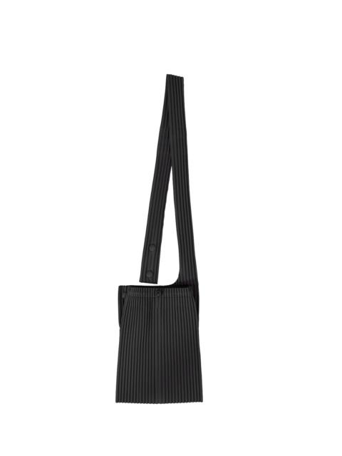 ISSEY MIYAKE Pocket 1 Crossbody Side Bag Black (no.15)