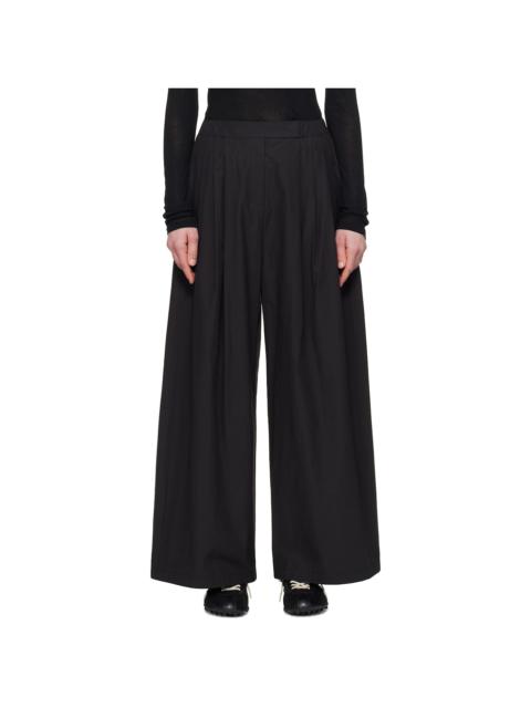 AMOMENTO Black Three Tuck Banding Trousers