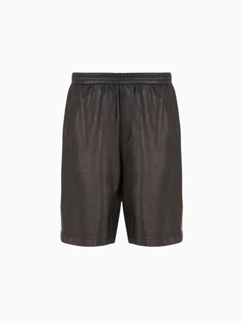 Elasticated-waist Bermuda shorts in glove-quality nappa lambskin