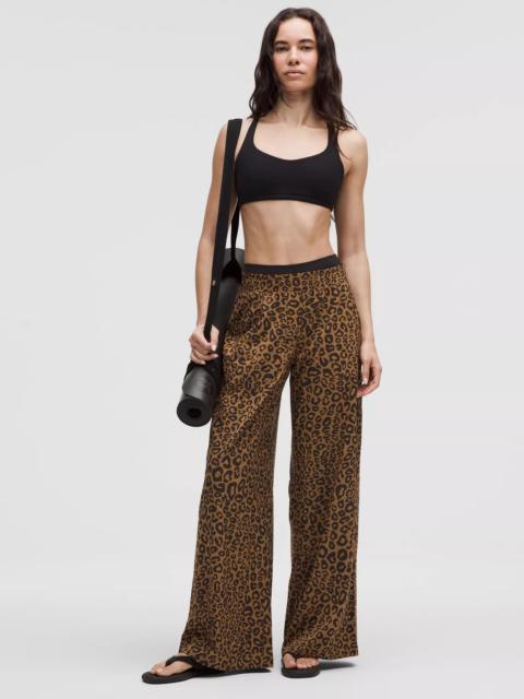 lululemon Swift Mid-Rise Wide-Leg Pant