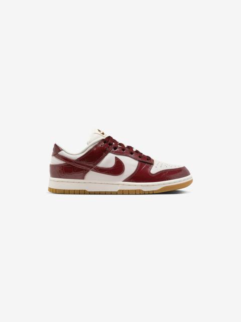 Nike Wmns Dunk Low LX
