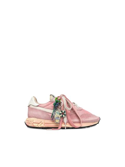 AUTRY charm-detail sneakers