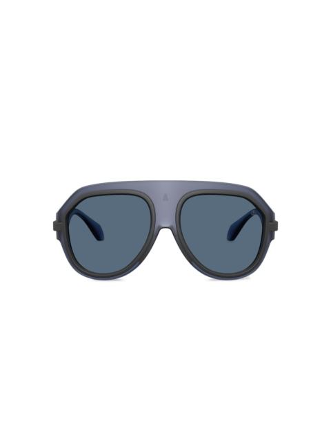 Moncler Fynder Me sunglasses