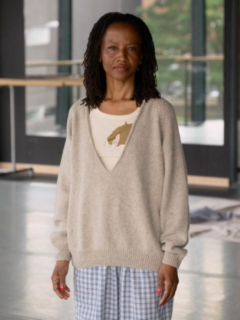 BASERANGE Soar V Neck - Recycled Wool