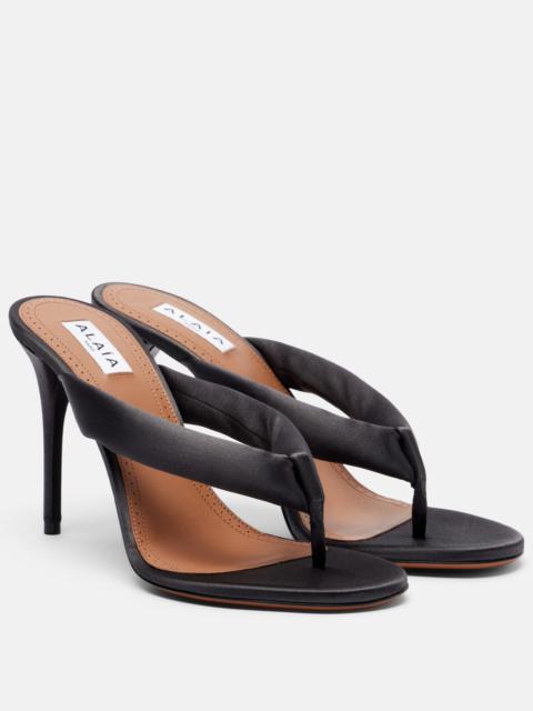 Alaïa Padded thong sandals