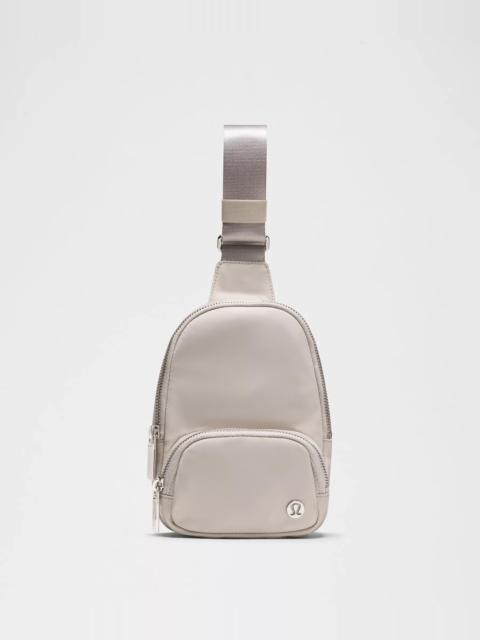 lululemon Everywhere Sling Bag Small 2L