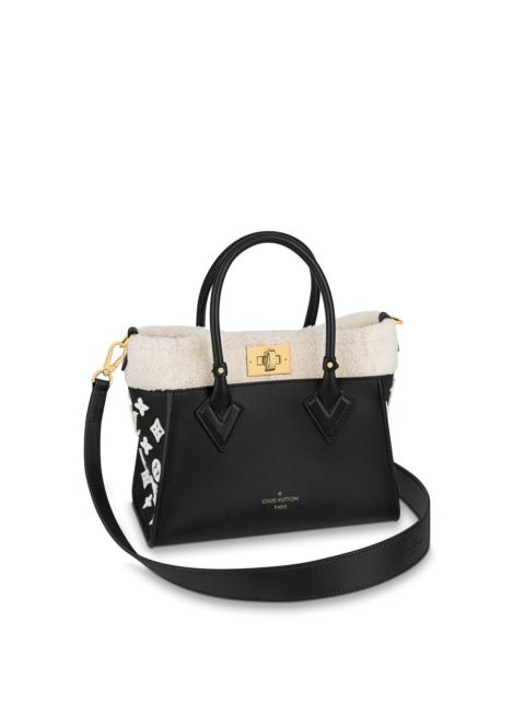 Túi xách Louis Vuitton Hold Me đen siêu cấp 1:1