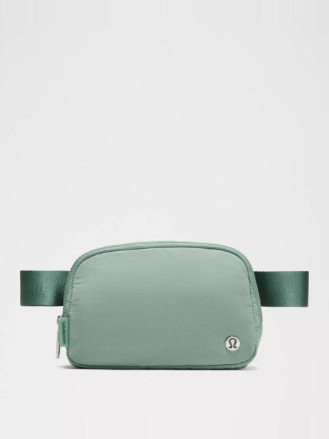 Everywhere Belt Bag 1L