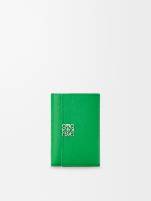 Loewe Anagram small vertical wallet in pebble grained calfskin