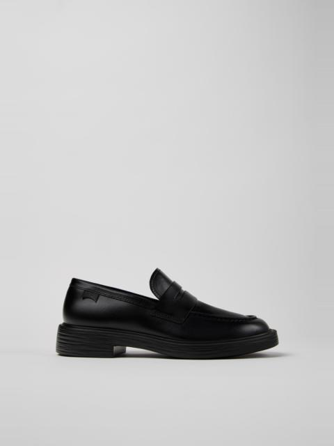 CAMPER Dean Black Leather Moccasins for Men.