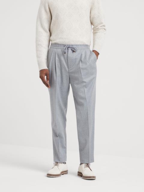 Brunello Cucinelli Virgin wool flannel leisure fit trousers with drawstring and double pleats