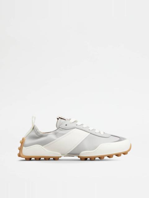 Tod's SNEAKERS IN LEATHER - WHITE, GREY