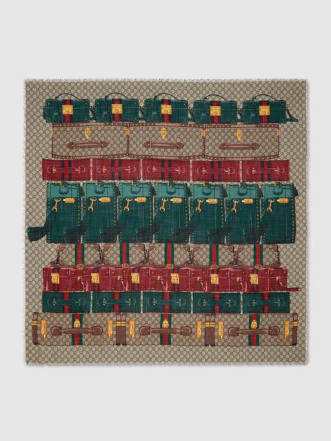 GUCCI GG Gucci valigeria print silk carré