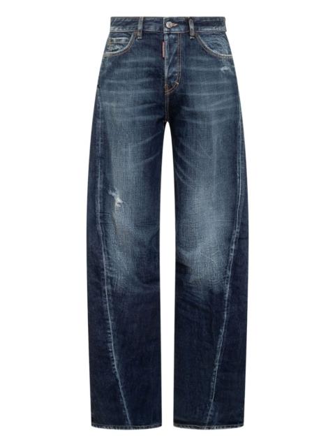 DSQUARED2 twisted jean
