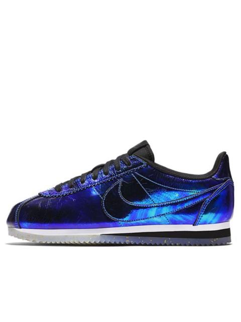 Nike (WMNS) Nike Classic Cortez Leather SE 'Iridescent Soar' 902854-400