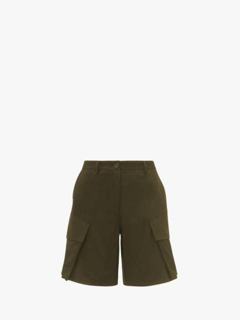 TAILORED CARGO SHORTS