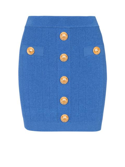 Short knitted buttoned skirt