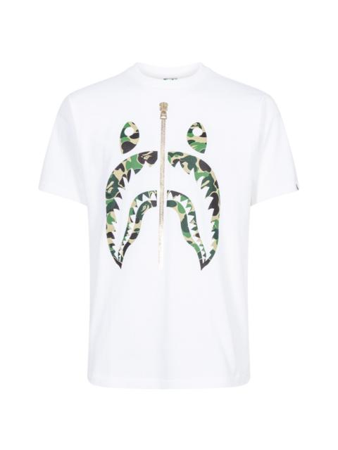 A BATHING APE® ABC Camo Shark Tee "White / Green" 001TEI801006MWH000WHXGR