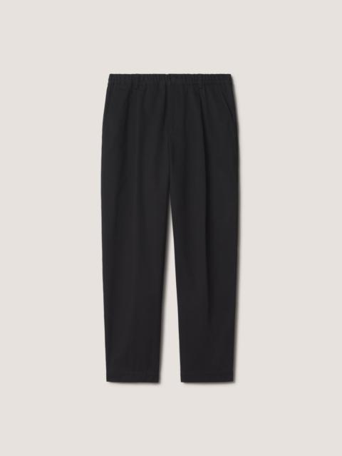 Maison Kitsuné ELASTICATED PLEATED PANTS