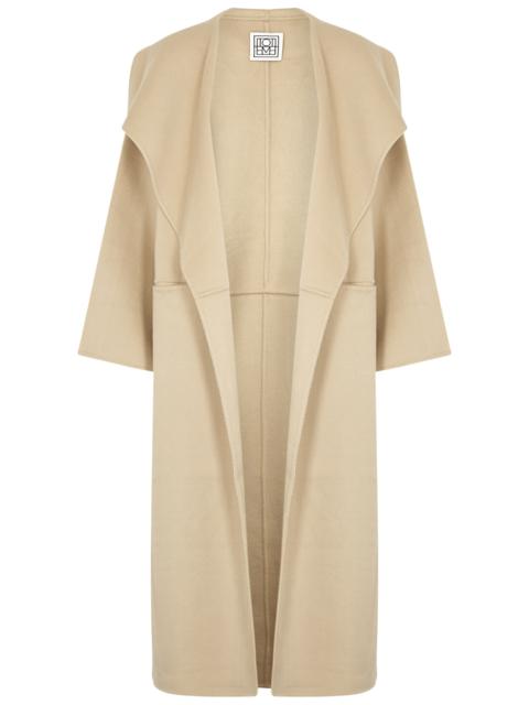 Sand wool and cashmere-blend coat