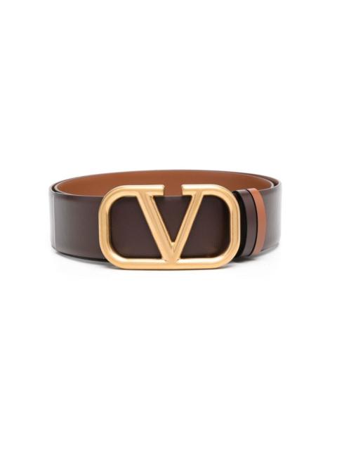 two-tone VLogo-buckle belt