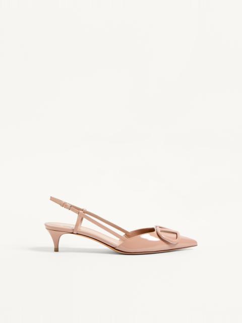 Valentino VLOGO SIGNATURE PATENT LEATHER SLINGBACK PUMP 40MM