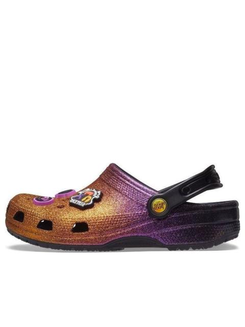 crocs Crocs Disney x Classic Clog 'Hocus Pocus' 206911-90H