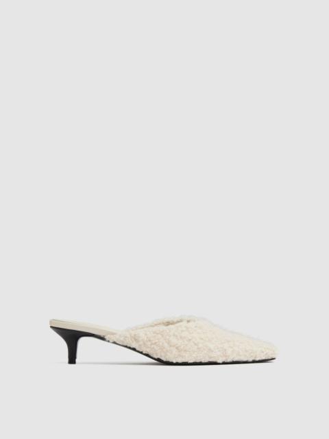 ST. AGNI Teddy Heel - Ecru
