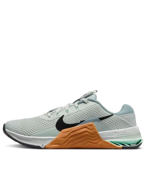 Nike Nike Metcon 7 'Light Silver Desert Ochre' CZ8281-003