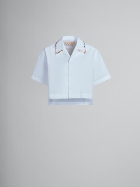 WHITE BIO COTTON CROPPED BOWLING SHIRT WITH BEADS