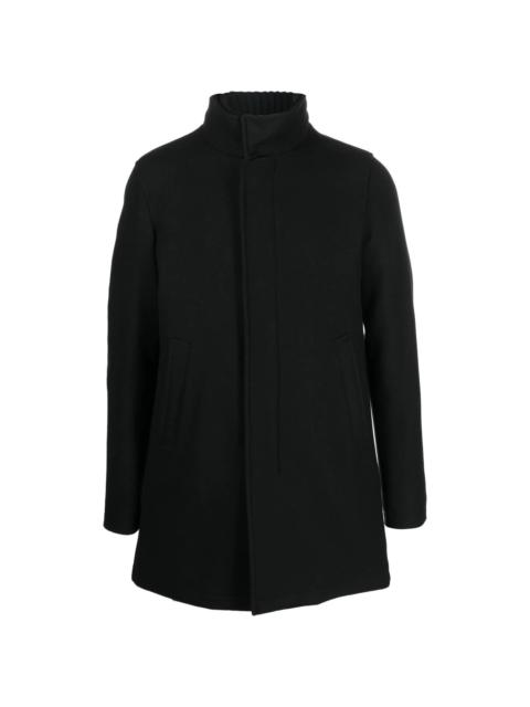 single-brested fitted coat