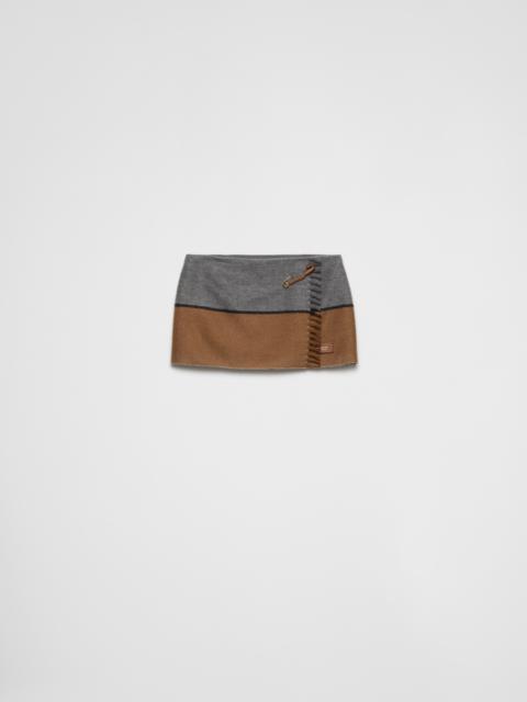 Cashmere miniskirt