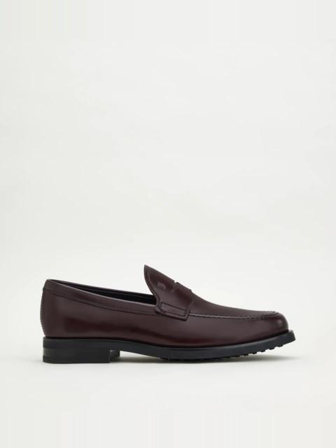 LOAFERS IN LEATHER - BURGUNDY