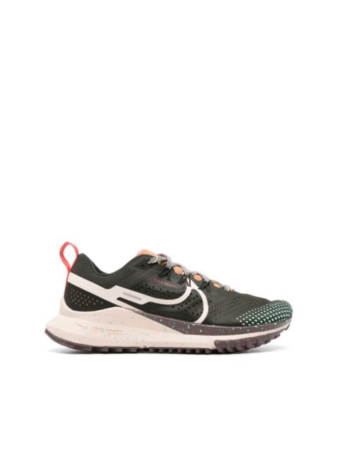 Pegasus Trail 4 sneakers