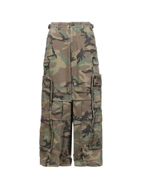 VETEMENTS Merged Cargo Pants "Camo" MH27CP094
