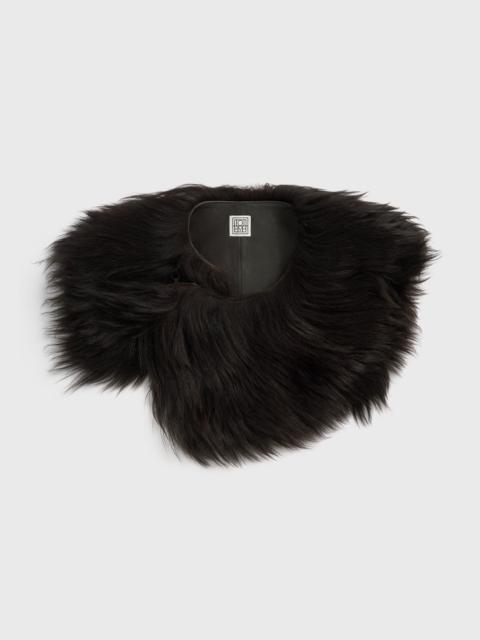 Silky shearling collar bark