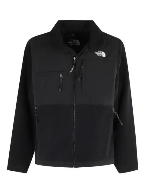 The North Face Introducing the 'M RETRO DENALI' Jacket by THE NORTH FACE, a staple in contemporary outerwear. Craft